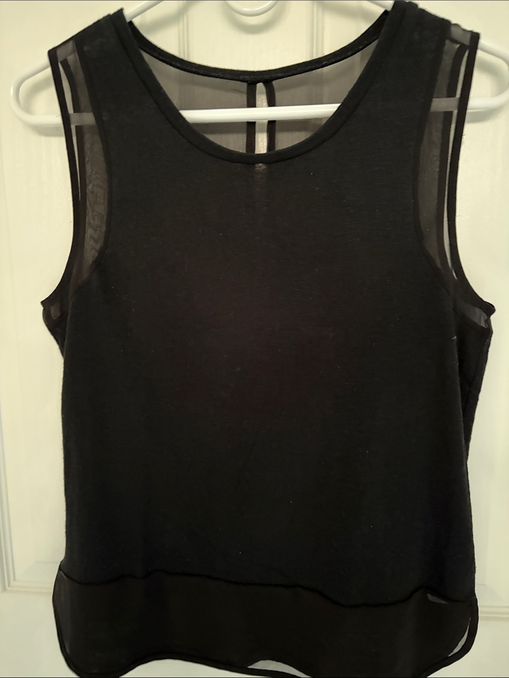 Banana Republic
Women's Black Sheer-Trim Tank Top